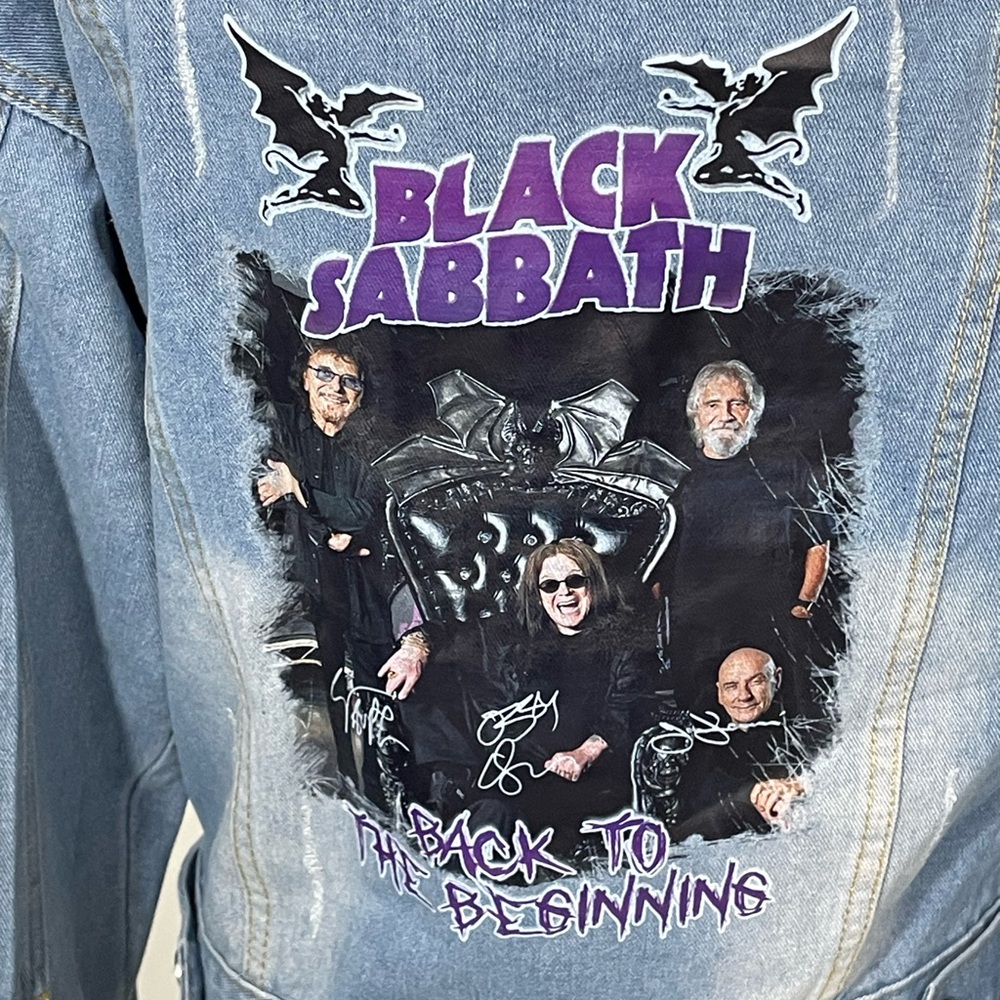 Black Sabbath Patchwork Sticker Cropped Denim Jea… - image 7
